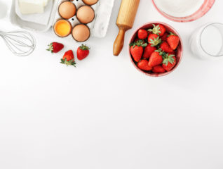 Recipe,For,Strawberry,Pie.,Raw,Ingredients,For,Cooking,Strawberry,Pie